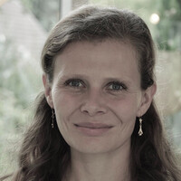 Alina Mihai Alina Mihai